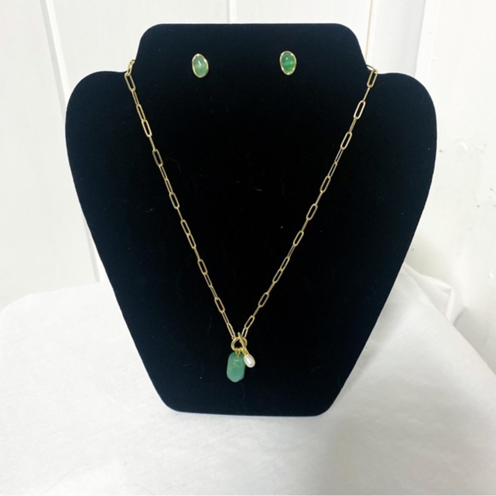 Green Aventurine Necklace and Earring Stone Jewelry Set